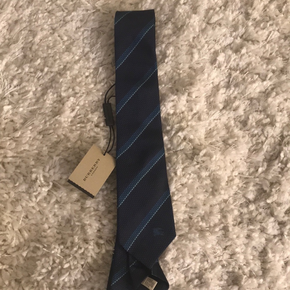 Men’s tie